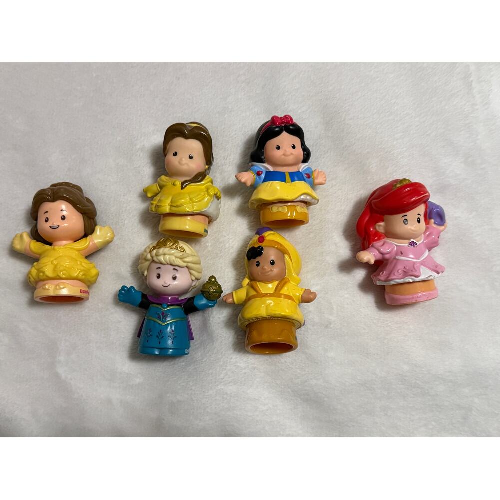 Fisher-Price Little People Disney Princess Palace Bundle - Picture 3 of 16